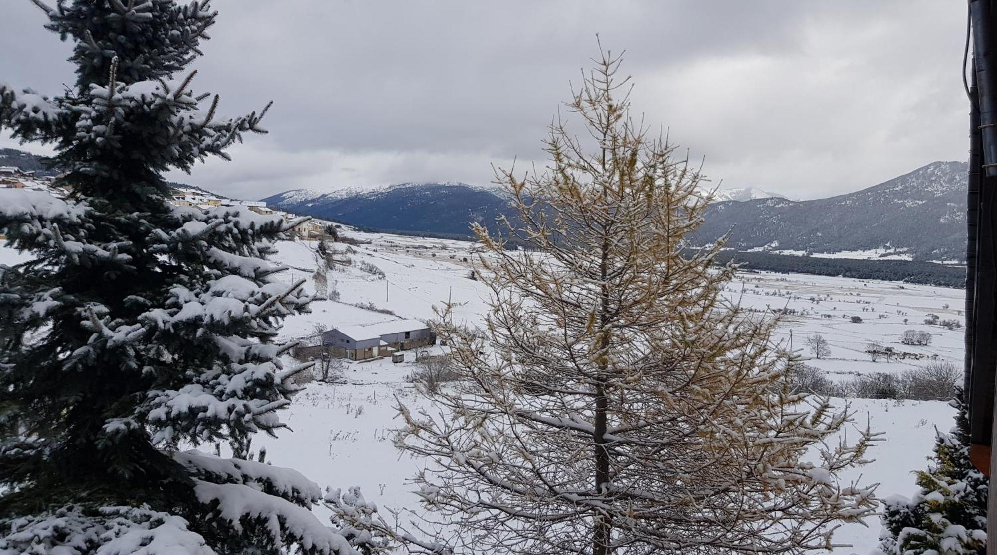 Chalet Pres Des Pistes Avec Vue Panoramique Лез-Англь Экстерьер фото