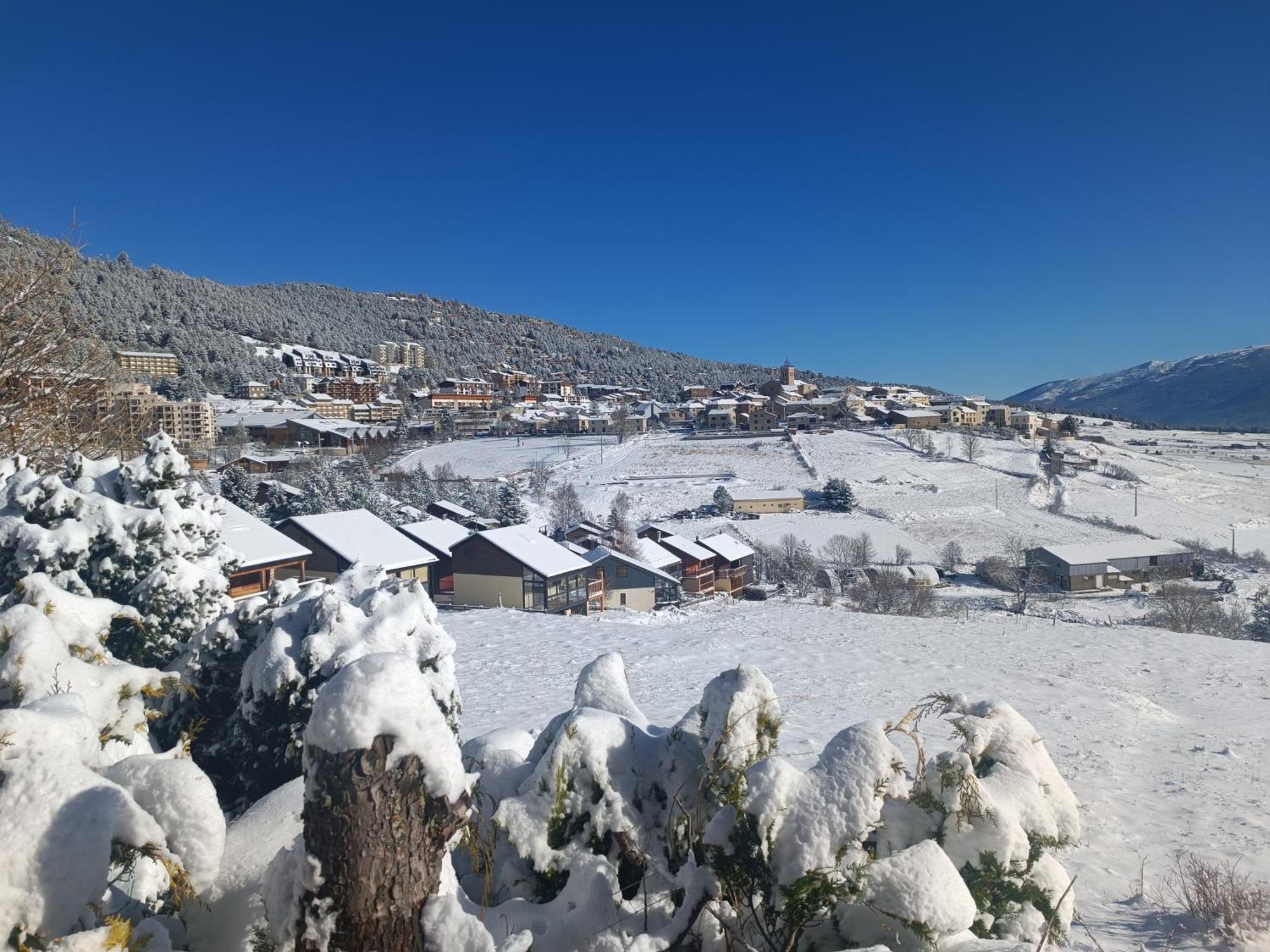 Chalet Pres Des Pistes Avec Vue Panoramique Лез-Англь Экстерьер фото