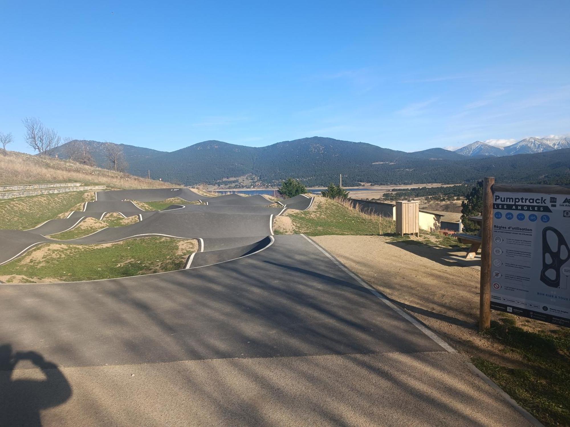 Chalet Pres Des Pistes Avec Vue Panoramique Лез-Англь Экстерьер фото